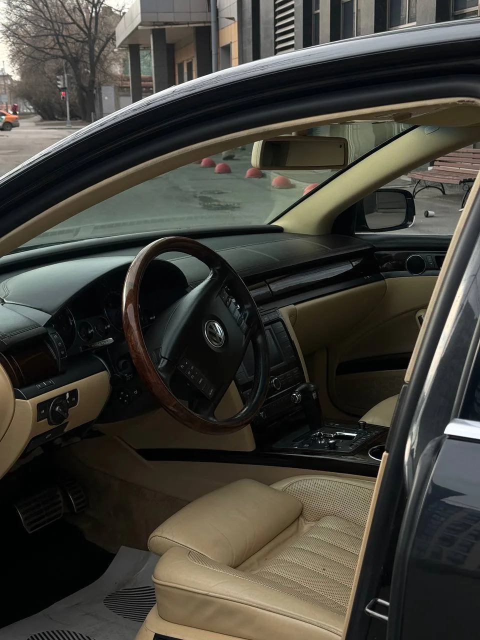 Новинка представительского класса от VAG  VOLKSWAGEN PHAETON  ▪️ Год выпуска — 2008 ▪️ 4.2 | 335 л.с