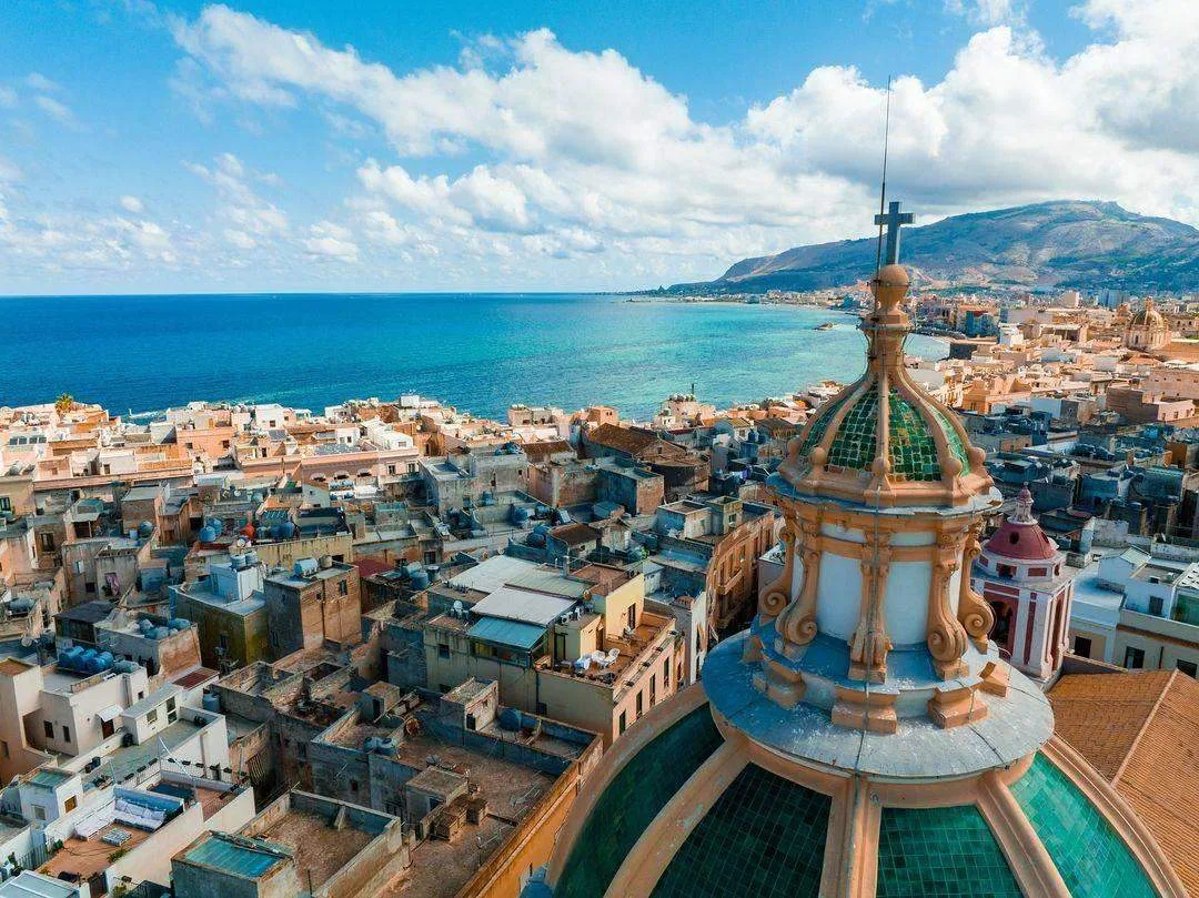 Лето 🌞 Море 🌊 Италия 🇮🇹Представляем подборку морских курортов Италии. Живописные бу...