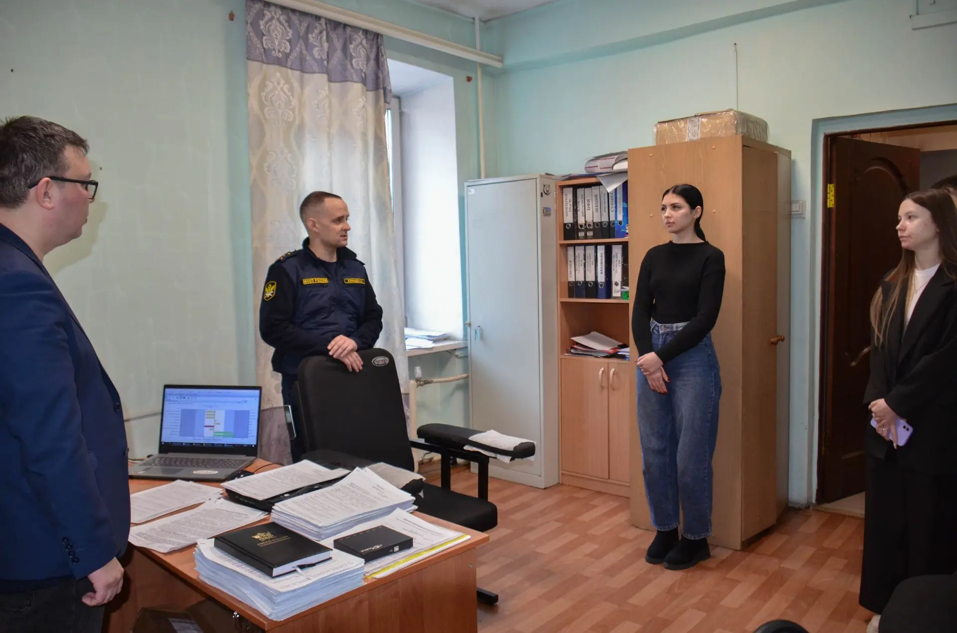 День открытых дверей для выпускников-юристов провели в УФССП Забайкалья  Студенты четвертого курса ю