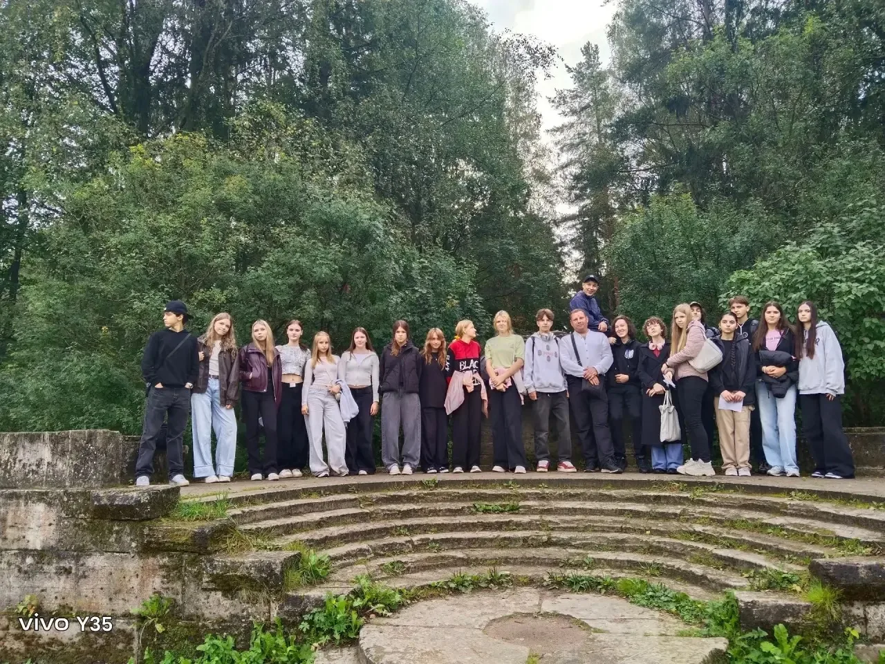#ВотЭтоКЛАСС

Друзья, наш 10 "А" закрывает этот учебный год с чувством глубокого удовлетворения и рю