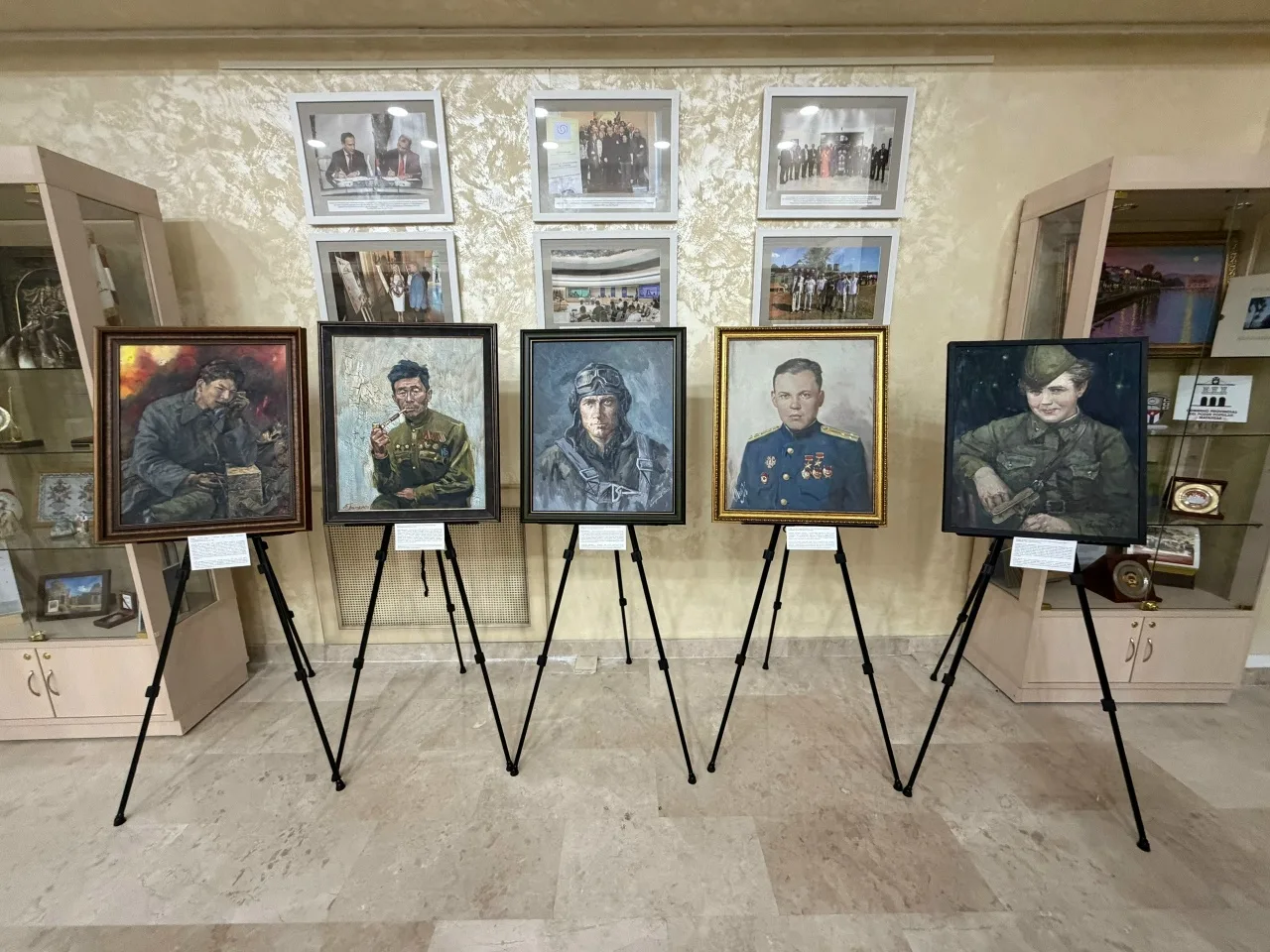 Портреты Героев Советского Союза, созданные выпускниками института, представлены на всероссийской вы
