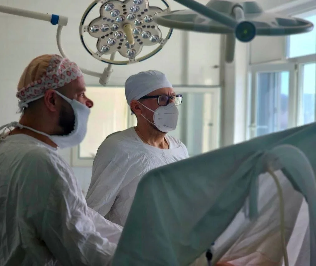 🏥 В ГКБ Пятигорска прооперировали женщину с редкой грыжей Амианда: патология угрожала ...