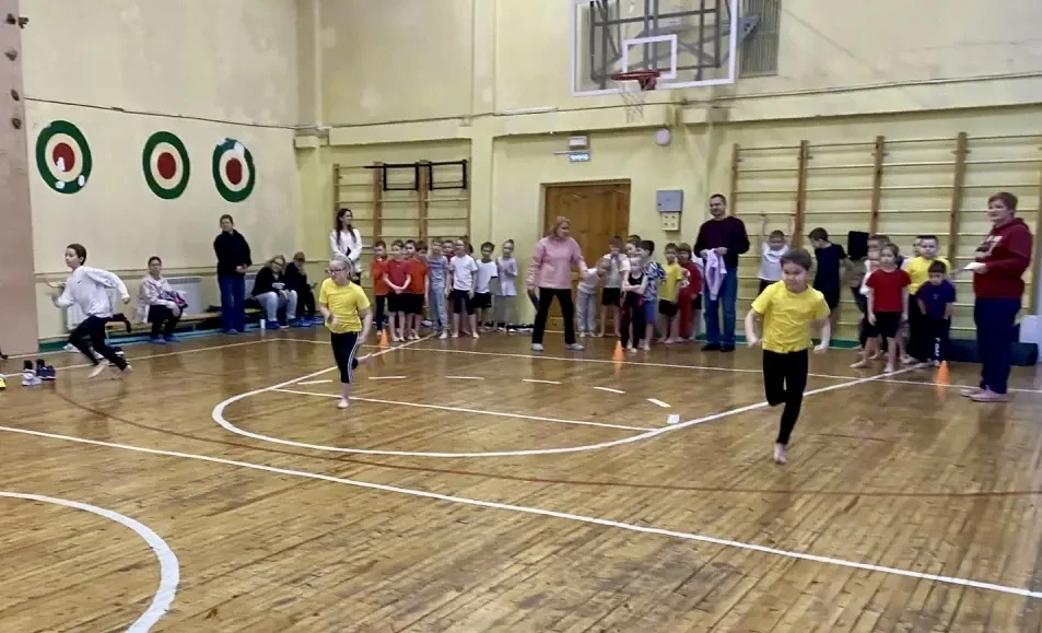 Наши обучающиеся продолжают участие в сдаче норм ГТО 🏃‍♀️‍➡️🏃‍♂️‍➡️  🤾31 января в стенах нашей школы