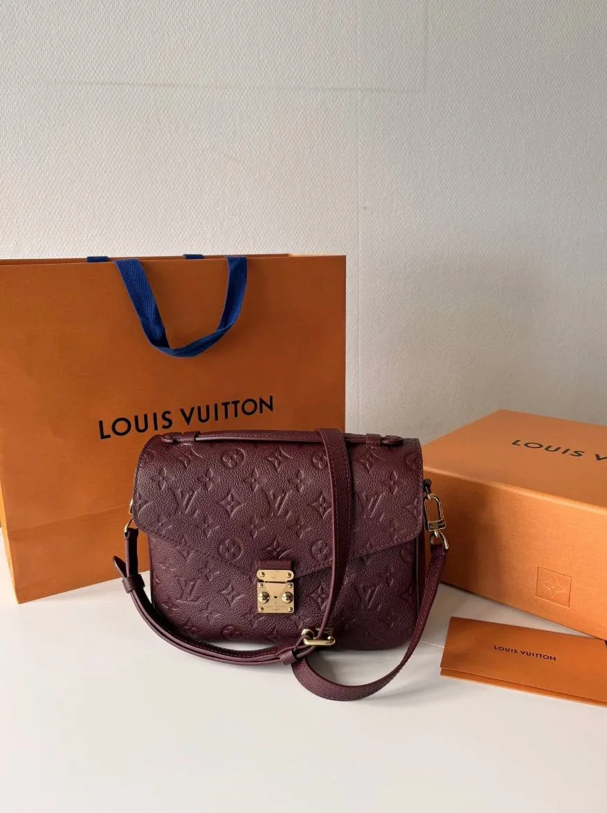 Сумочка Louis Vuitton Pochette ❤️