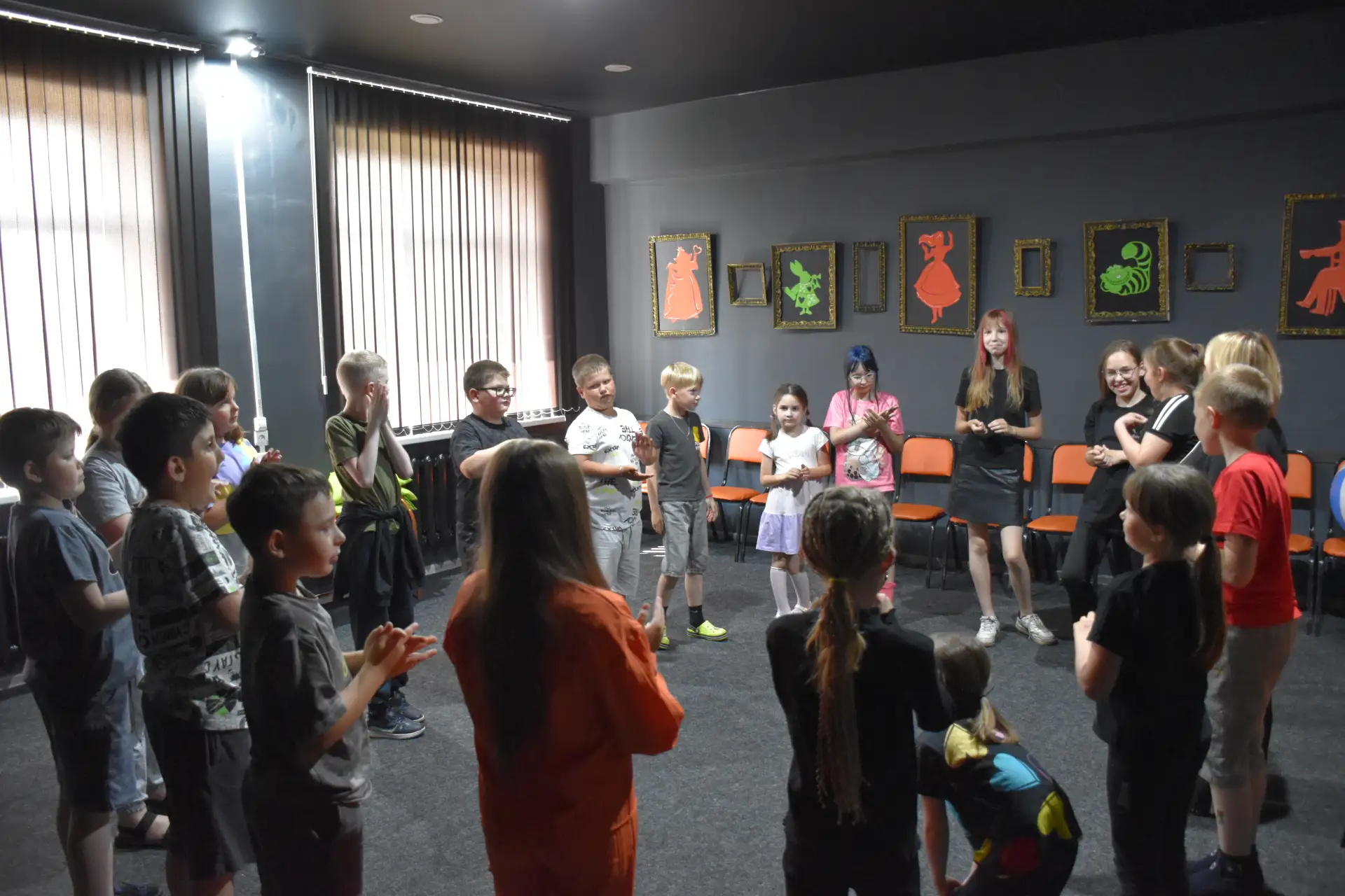🎭 Театр эмоций в Центре Досуга «Сибирь» — это было здорово!
Надежда Тятюшкина и участники театральн
