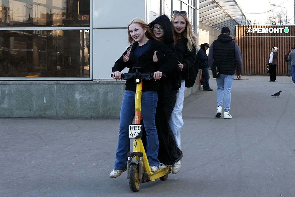 🔥 В Москве самокатчиков могут начать штрафовать с помощью ИИ.