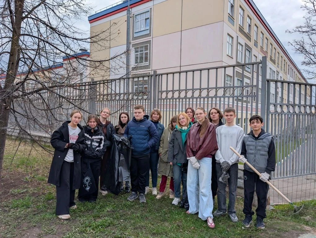 🌍 Наш общий дом стал ещё краше!  В преддверии Дня Земли и в рамках месячника чистоты в нашей школе с