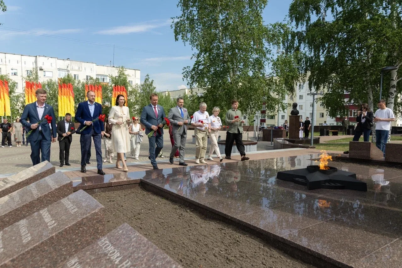 Мост дружбы и памяти: Сургут принял делегации из Бреста, Санкт-Петербурга и Суздаля 

В День России 