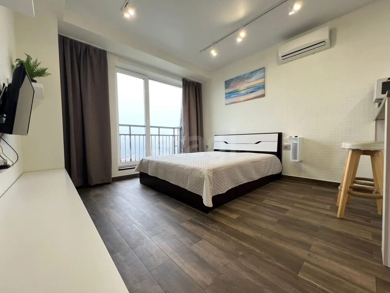 Студия · 35.3 м² · 9/9 эт.

📍 Владивосток, ул. Махалина, д. 10
🗺 Район: Центр

💰 Аренда: 70 000 ₽