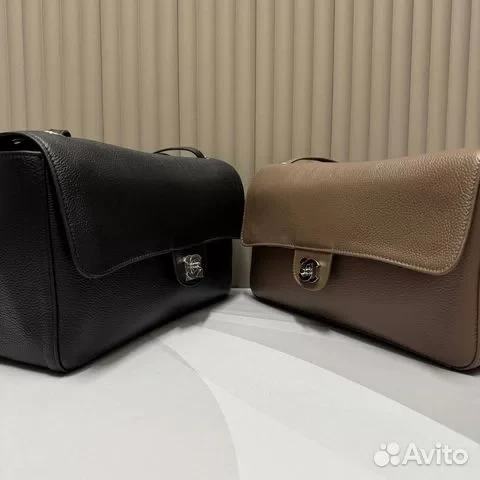 Сумка Chanel CC 2026 maxi Jumbo,super maxi
11 900 ₽

✔️mаxi jumbo - 33/18/10 сm - 11900 p

✔️super m
