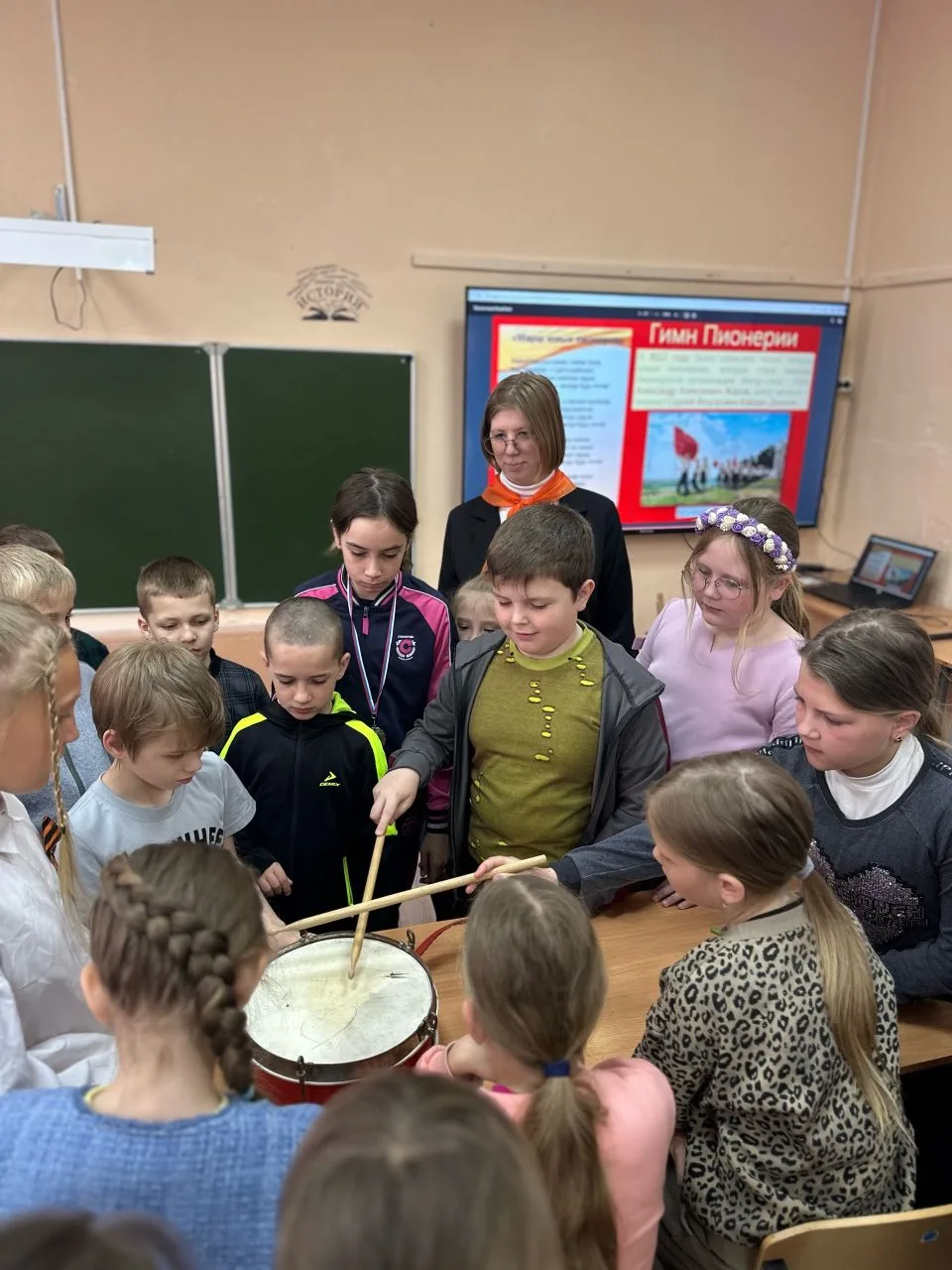 🌟19 мая — День детских общественных объединений и День пионерии.