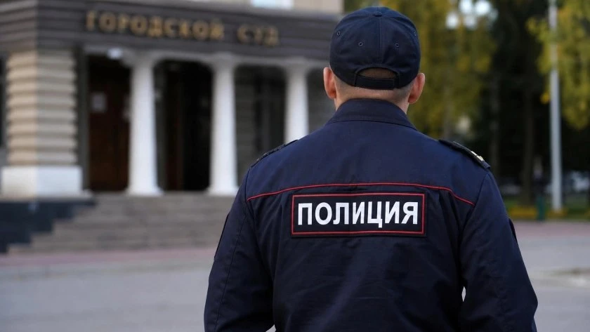 Житель Дзержинска подменял деньги пенсионерки фальшивками ради игры в онлайн казино