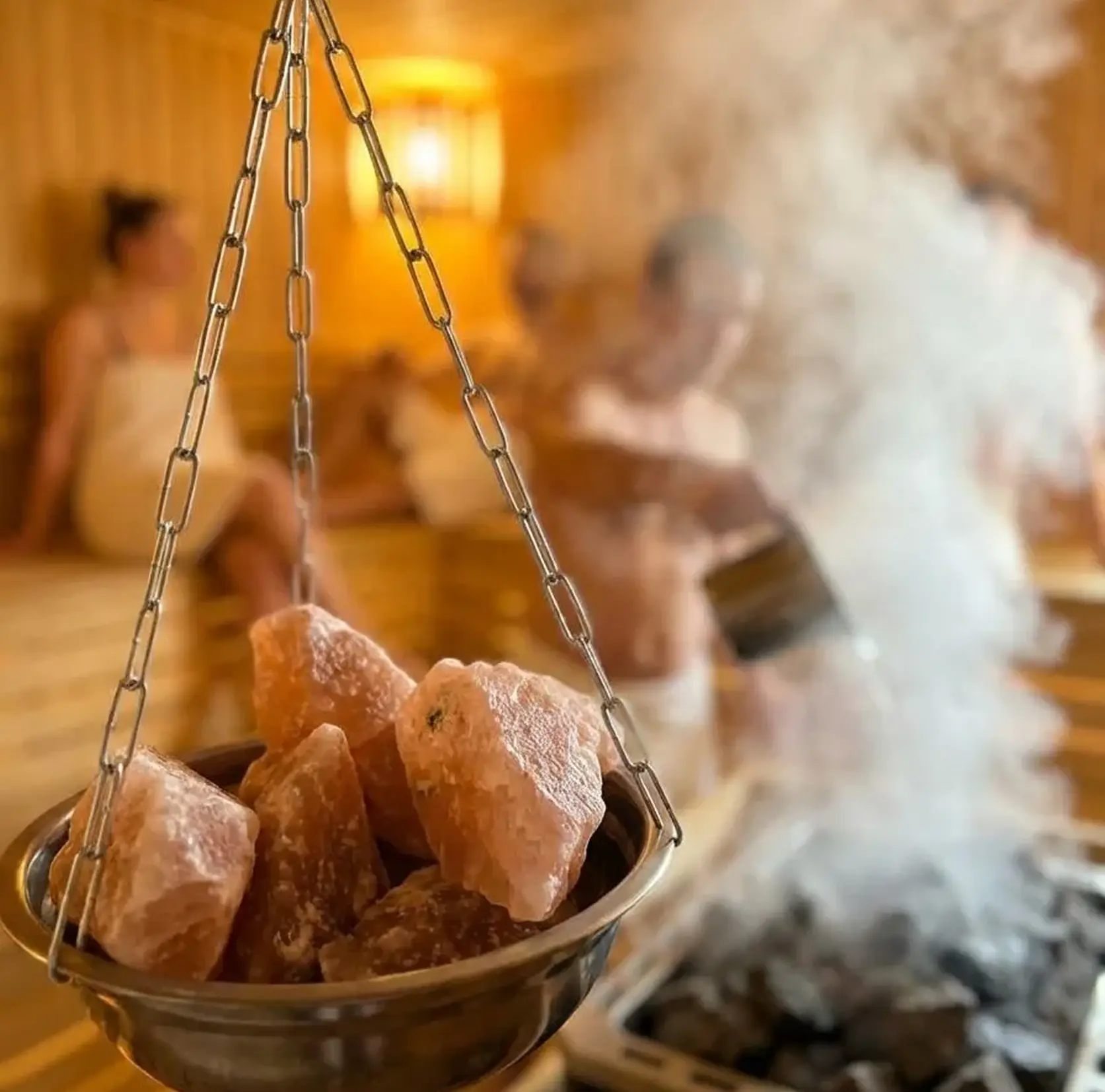 🧖🏼‍♀️ Жаркая подборка для любителей бани

Пока одни считают температуру в парной экстремальной, др
