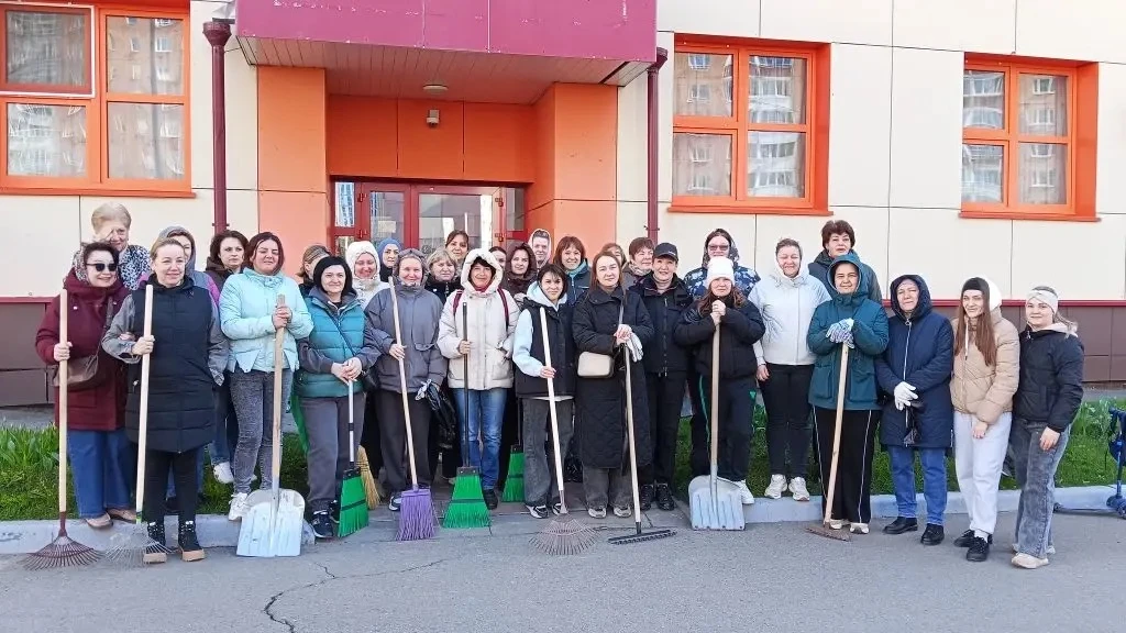 В дошкольном отделении «Умка» успешно прошел Всероссийский субботник. 🍀🍀🍀 Сотрудники учреждения прин