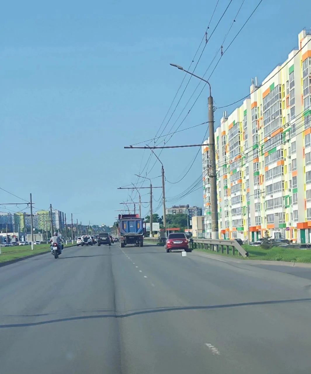 Ищем свидетелей ДТП 03.08.26 примерно 15:10-15:20 на Энгельса
Может кто проезжал мимо в это время🙏
