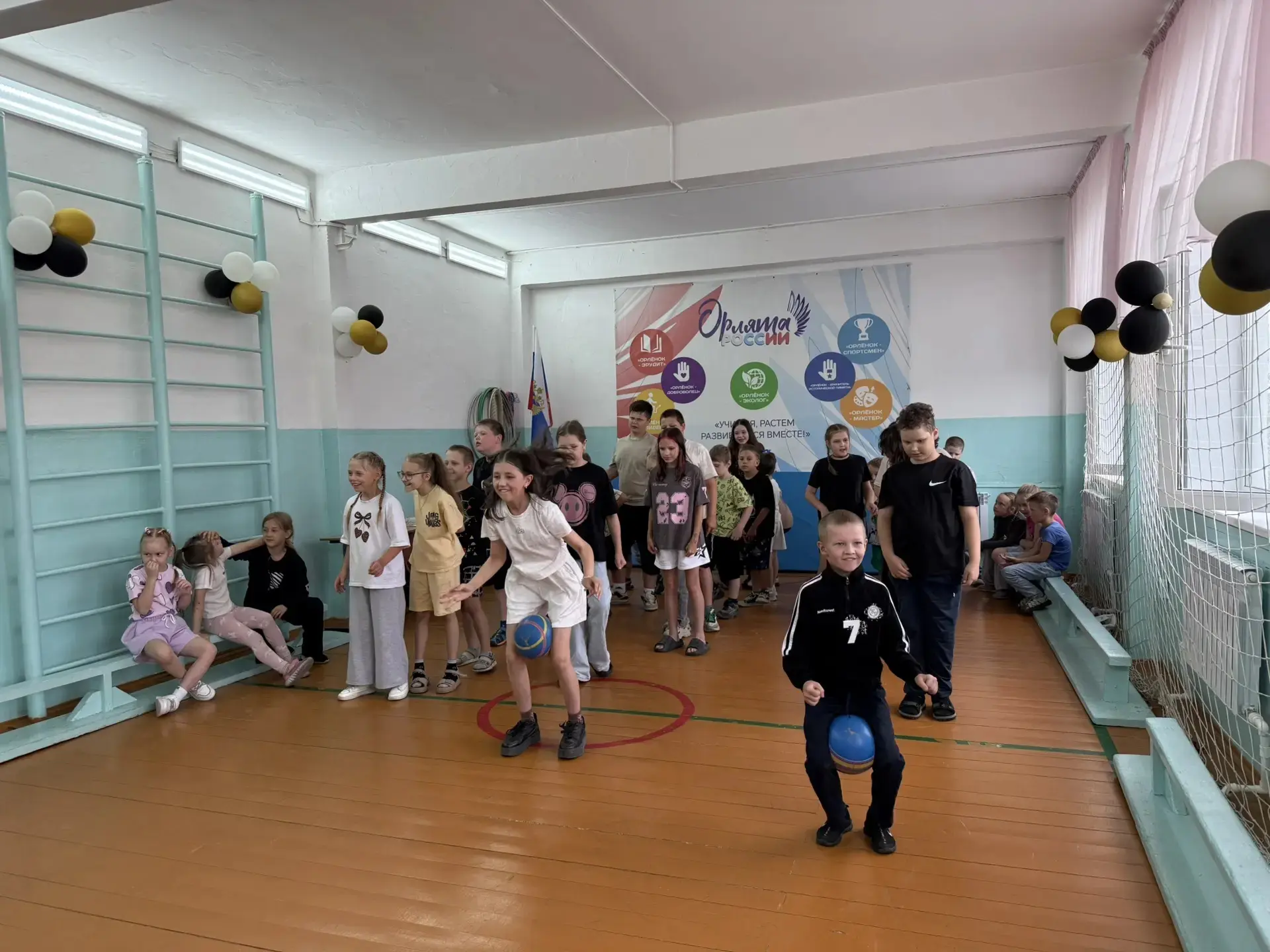 На старт, внимание, марш! 🏃🏽‍♀️‍➡️

Сегодня несмотря на мрачный и дождливый день, в филиале нашей 