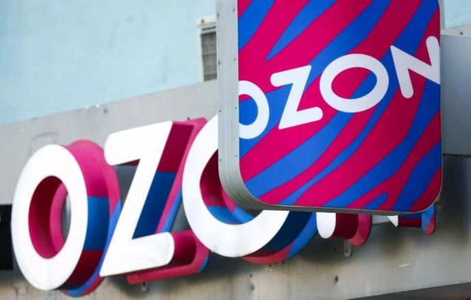 Ozon временно отменяет постоплату в 38 регионах России
