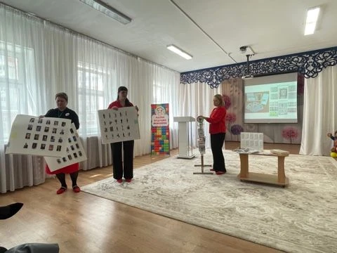 🧩Инновационные кейсы презентовали педагоги-дошкольники Барнаула ⁣ 8 апреля на базе детского сада №26