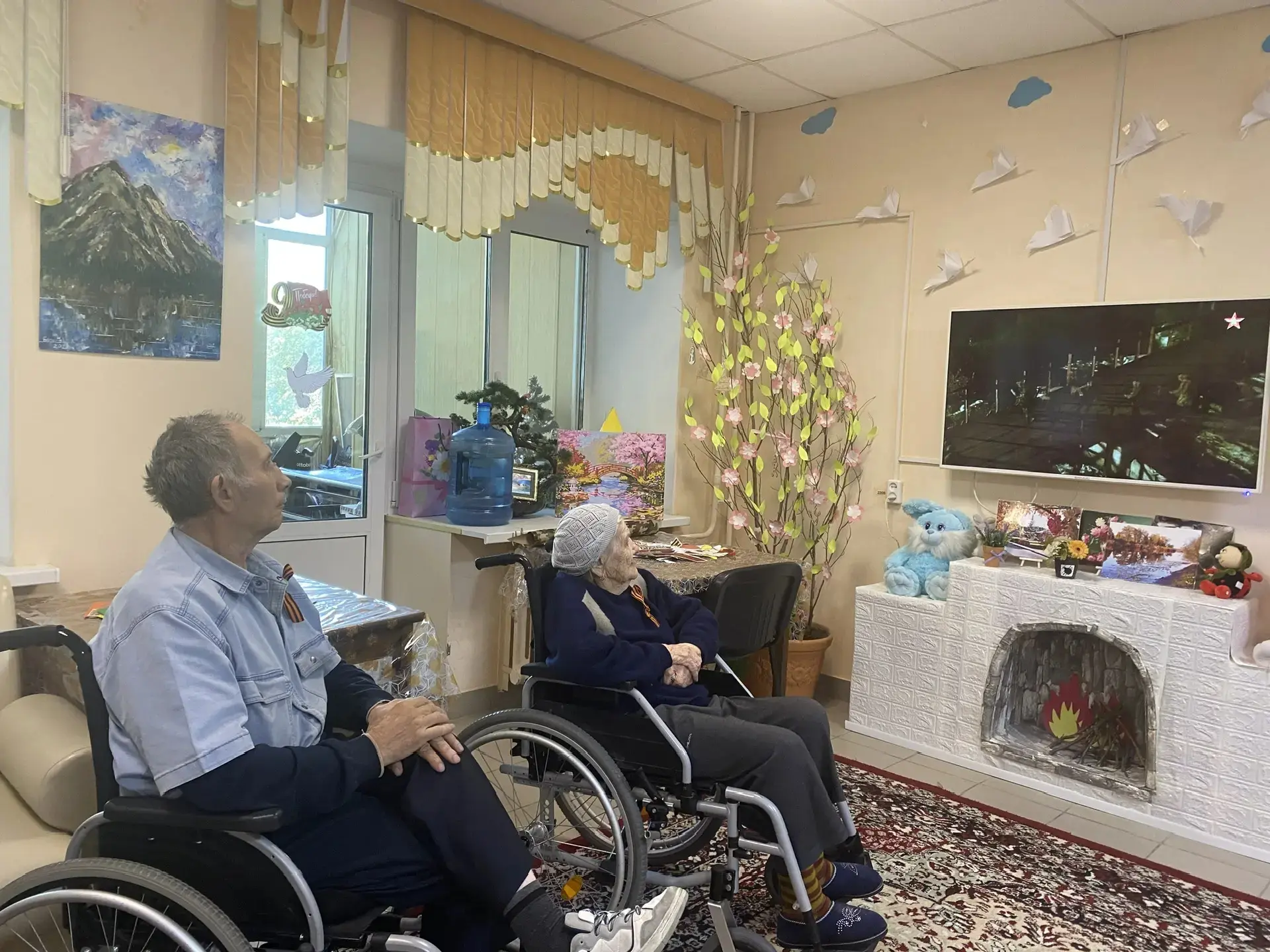 🎥Получатели социальных услуг Лесниковского дома - интерната присоединяются к патриотич...