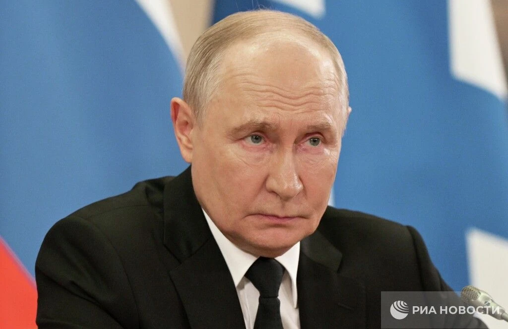 СВО, безусловно, рано или поздно завершится, победа будет за Россией, заявил Путин.