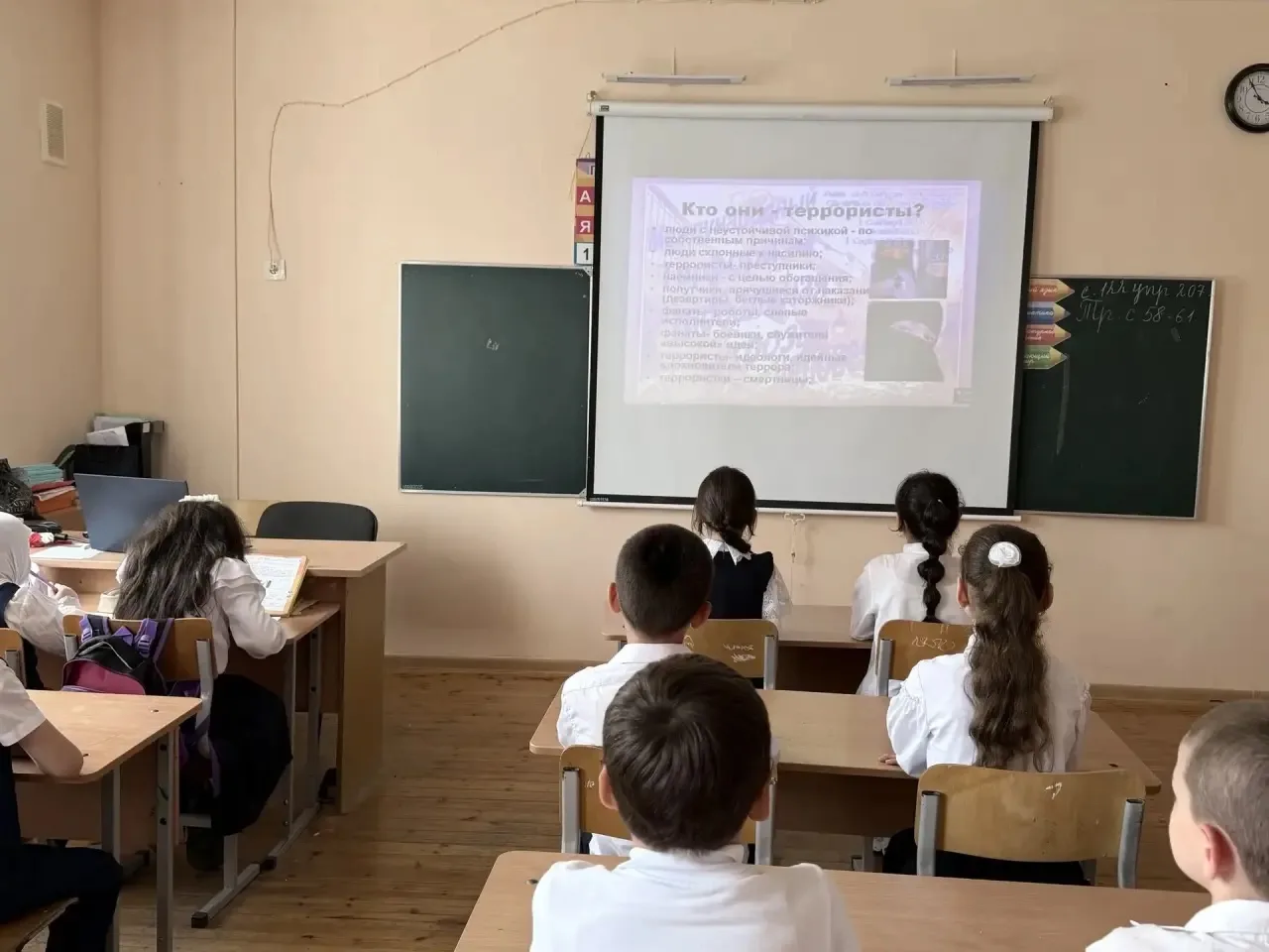 Видео просмотр фильма «Терроризму - Нет!»   Одним из ключевых направлений борьбы с террористическими