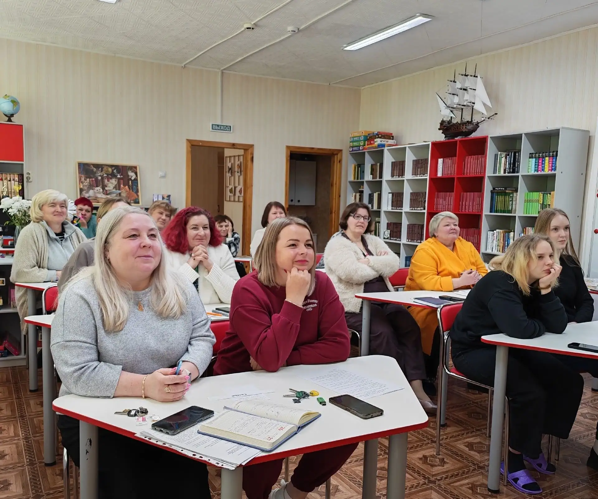 Итоговый педагогический совет в Плесецком ЦССУ: «Годовой отчёт с изюминкой!»

В Плесецком центре сод