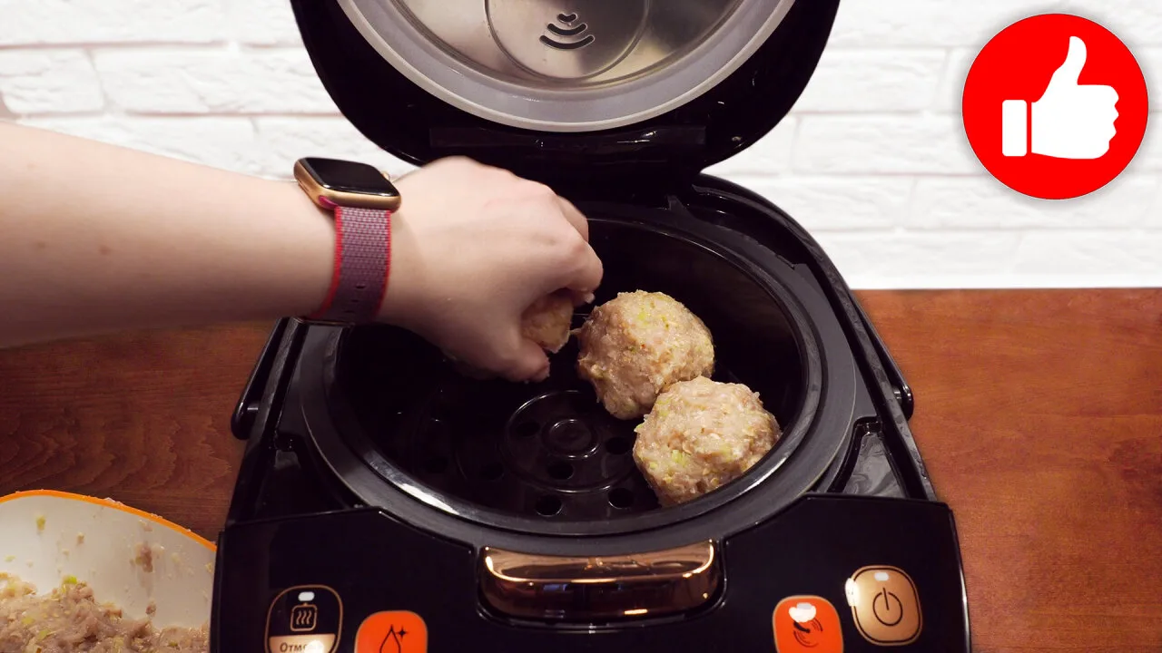 Куриные котлеты с капустой в мультиварке