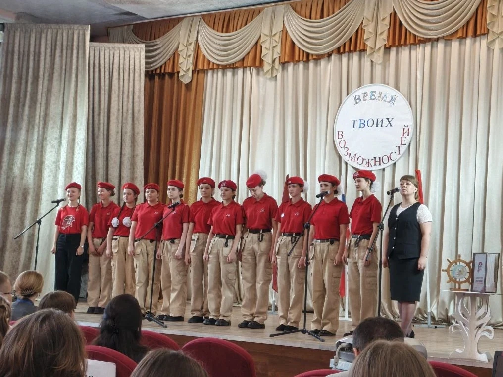 19 мая на базе Дома детского творчества г. Тюкалинска прошел Фестиваль детских обществе...