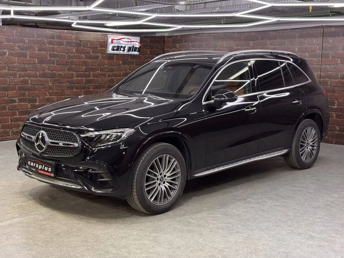 🚘 Mercedes-Benz GLC II (X254) 

▪️ 2024 год выпуска
▪️ Двигатель: 2.0 л бензин (258 л.с.), мягкий г