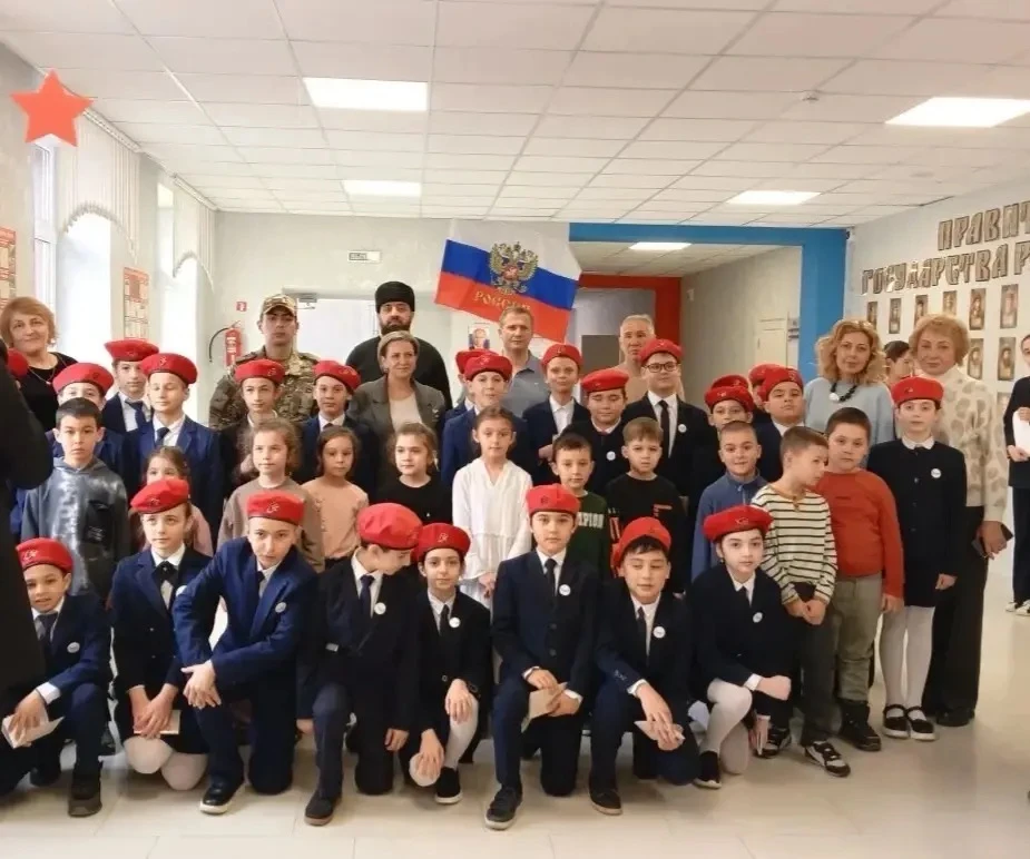Сегодня воспитанники подготовительной группы"А" нашего детского сада познакомились с па...