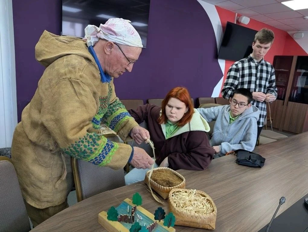 УЧАСТИЕ В ЭКОСЛЁТЕ  ⚡️Недавно команда ТомИнТеха приняла участие в региональном слёте «Эковолонтёр_70