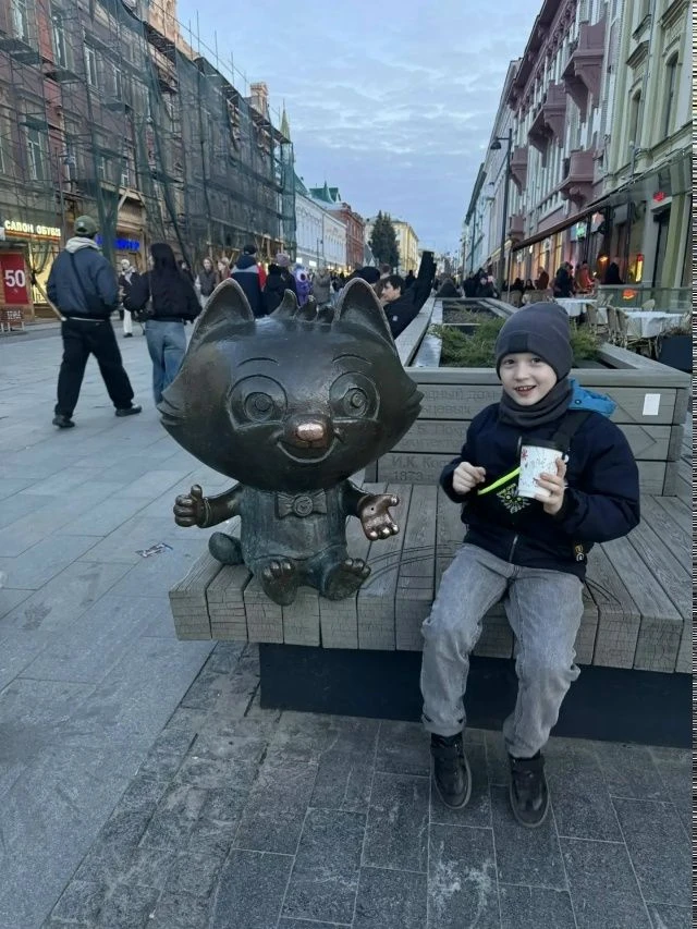 Гордимся лицеистами! Первоклассники Даниил Коломиец, прямо сейчас представляет нашу школу на финальн