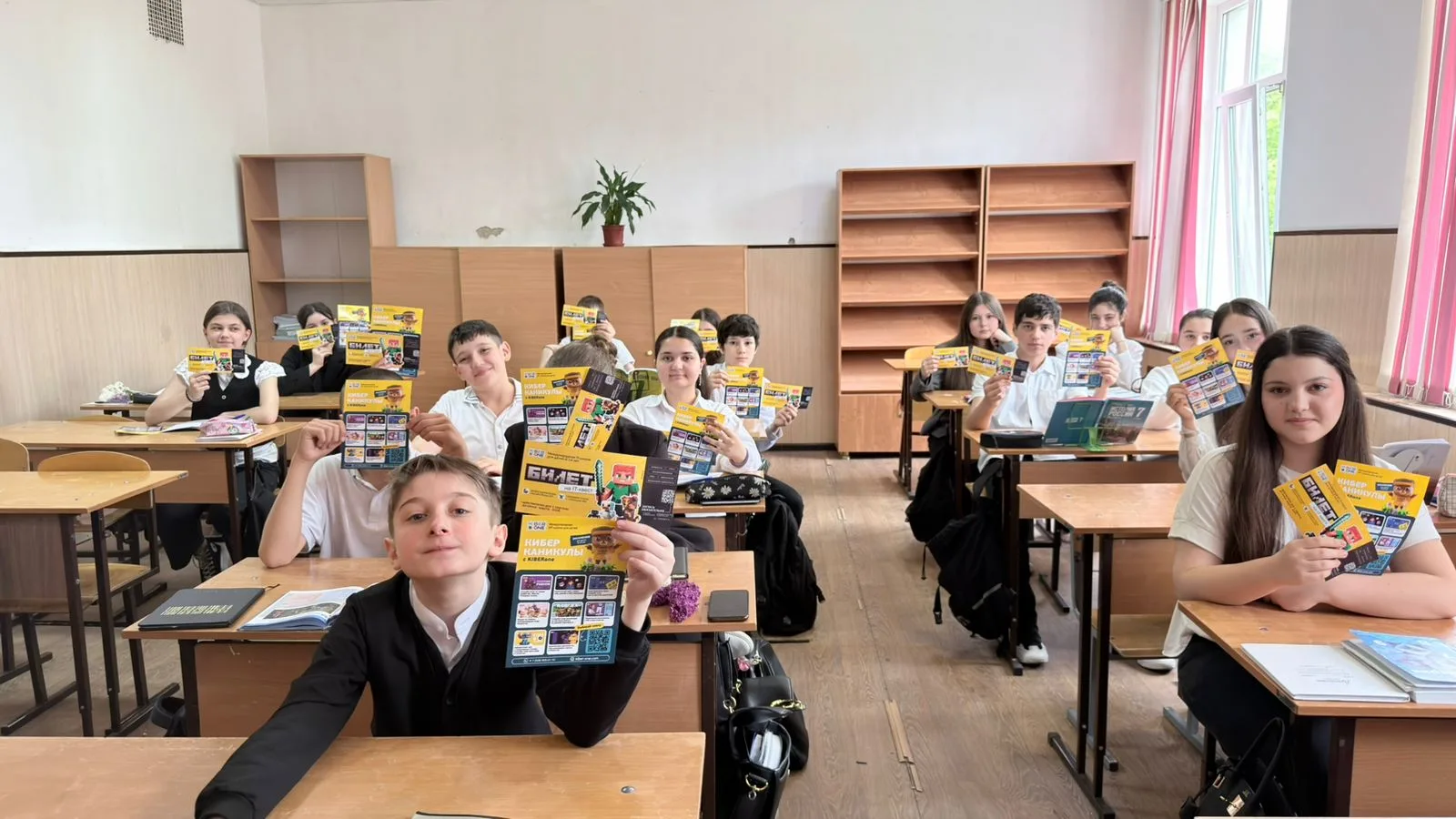 В нашей школе прошли  необычные  уроки, а настоящие увлекательные мастер-классы  по цифровой грамотн