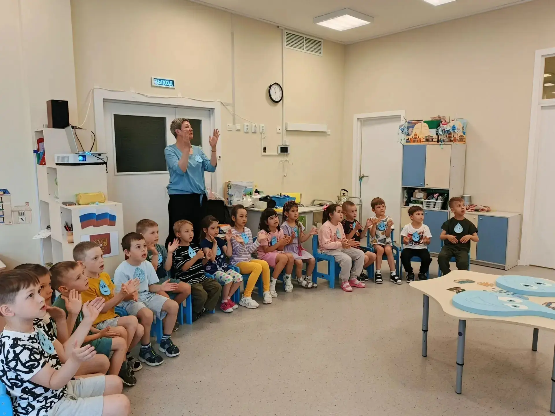 💧Есть в календаре дата, которая не отмечена красным, но очень значима для всех нас – 17 июня. Это н