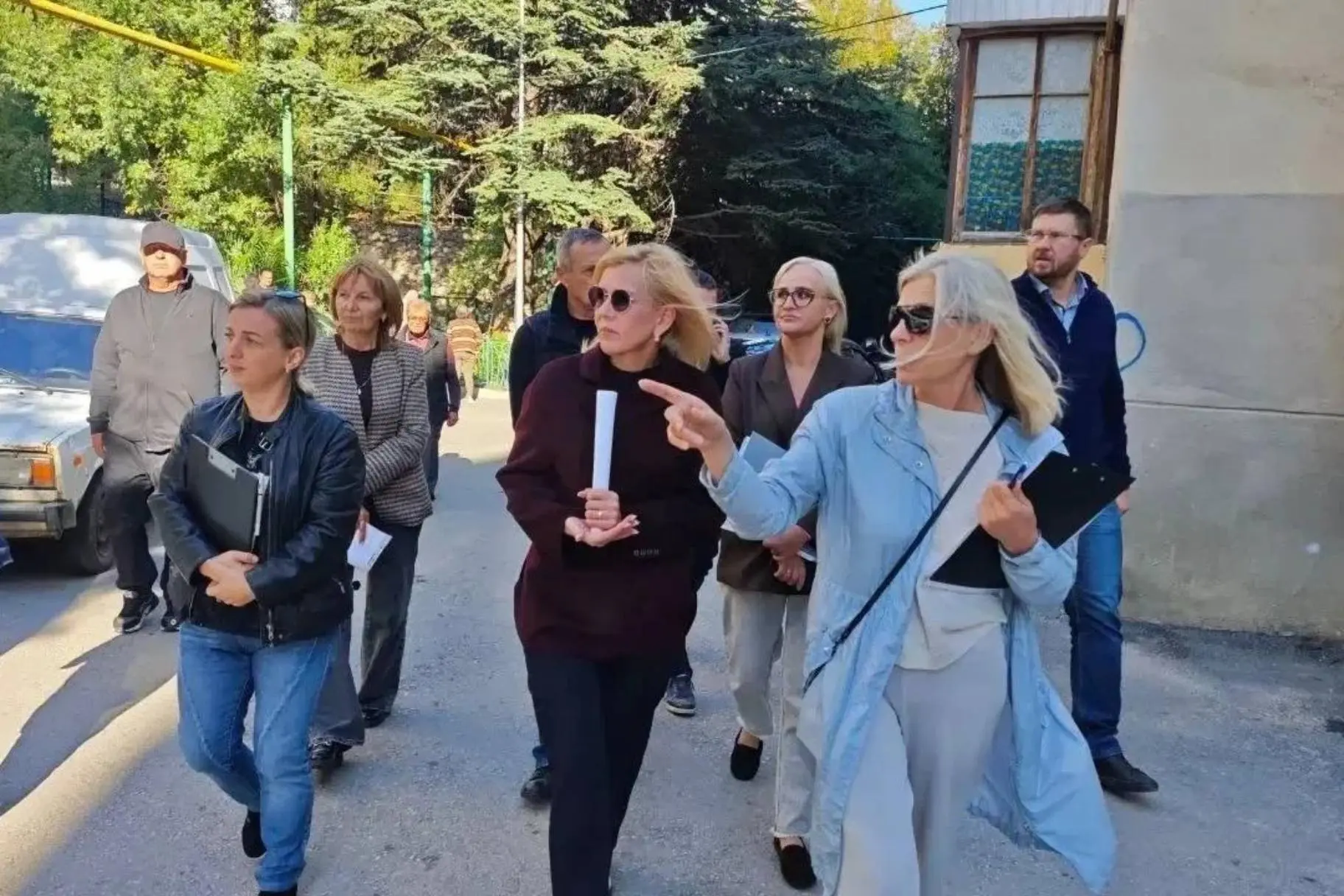 Светлана Шевченко поручила провести проверку по факту строительства гаража в Гаспре