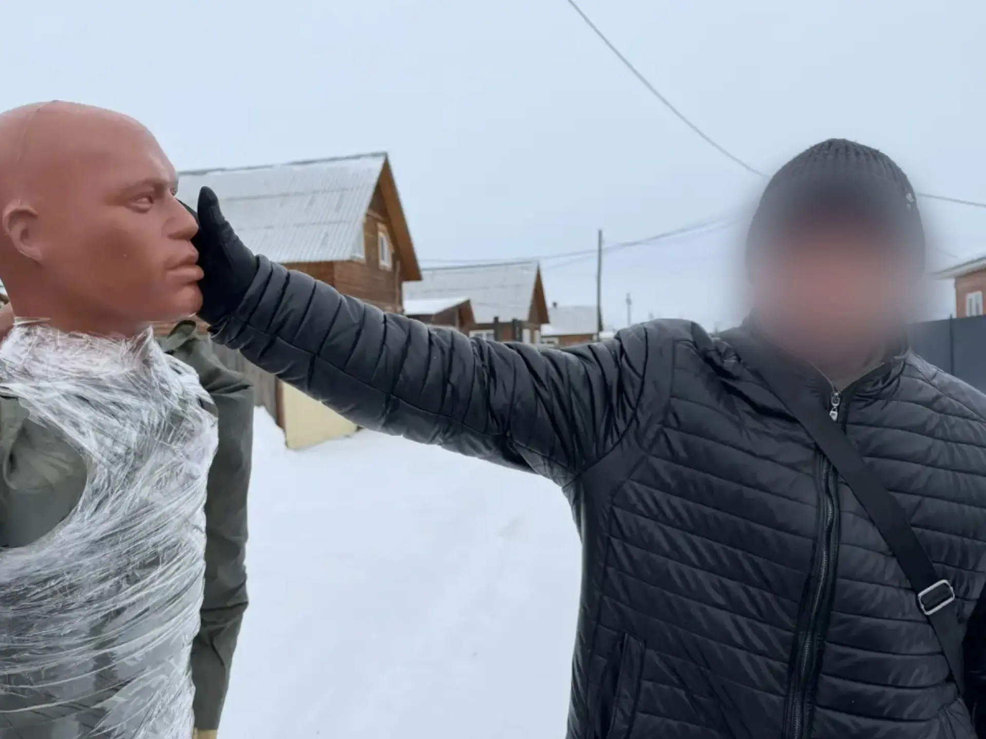 В Эхирит-Булагатском районе осужден местный житель за незаконное лишение свободы своей ...