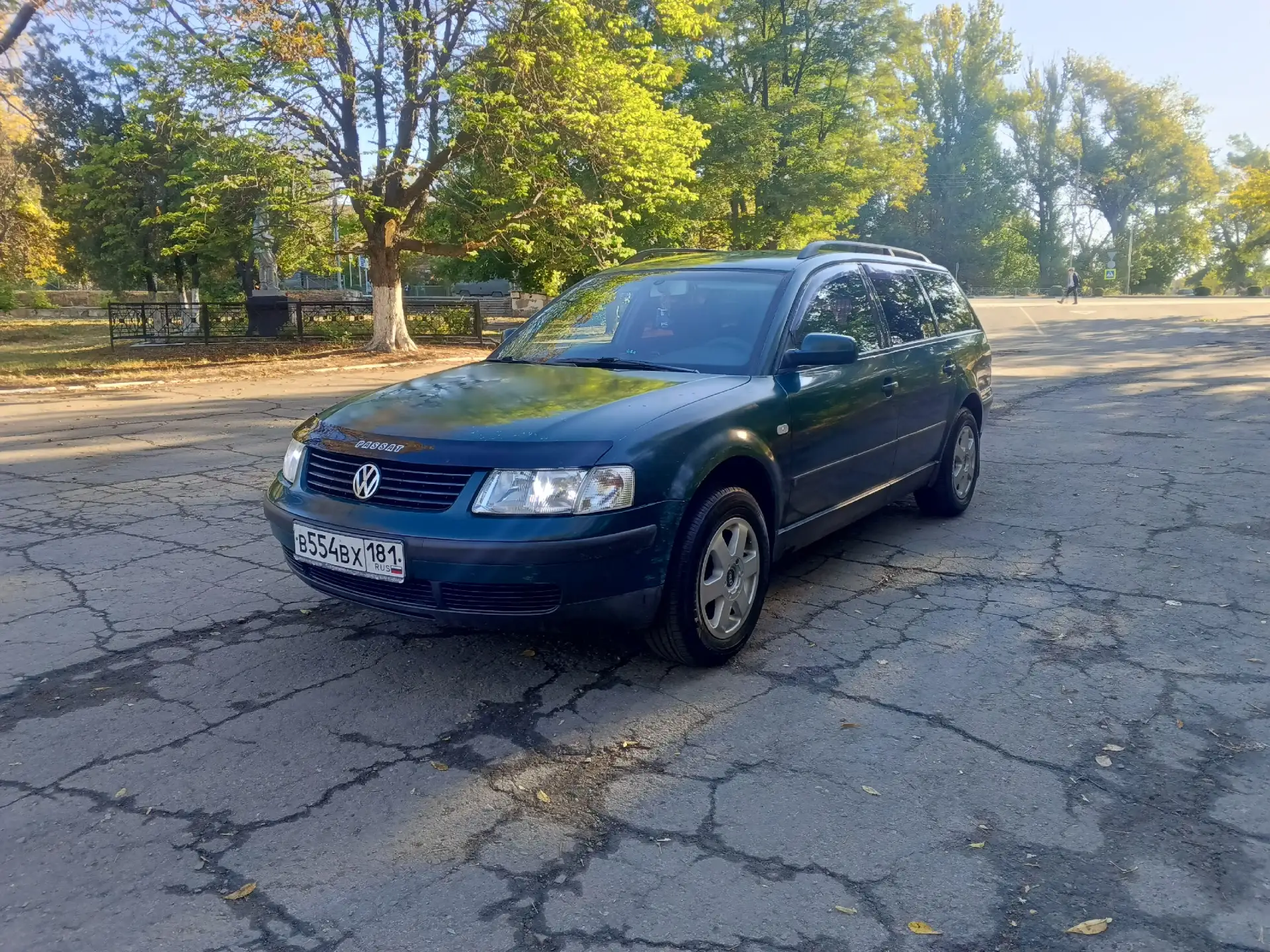 Продам Фольксваген Пассат В-5,2000г.1.6,МКПП,в хорошем состоянии на полном ходу, много ...