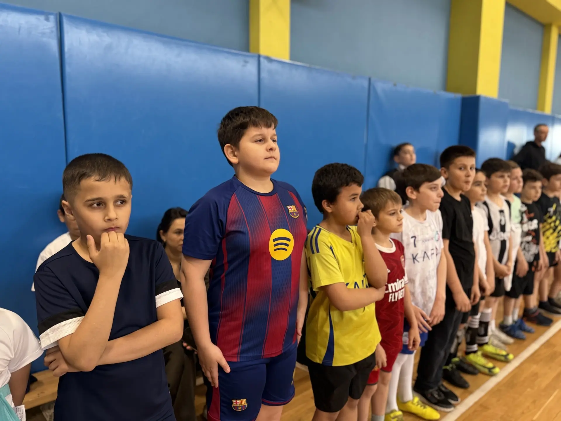 ⚽️ Азарт, голы и командный дух!  В нашей школе гремел настоящий футбольный бой! 🏆 На площадке встрет