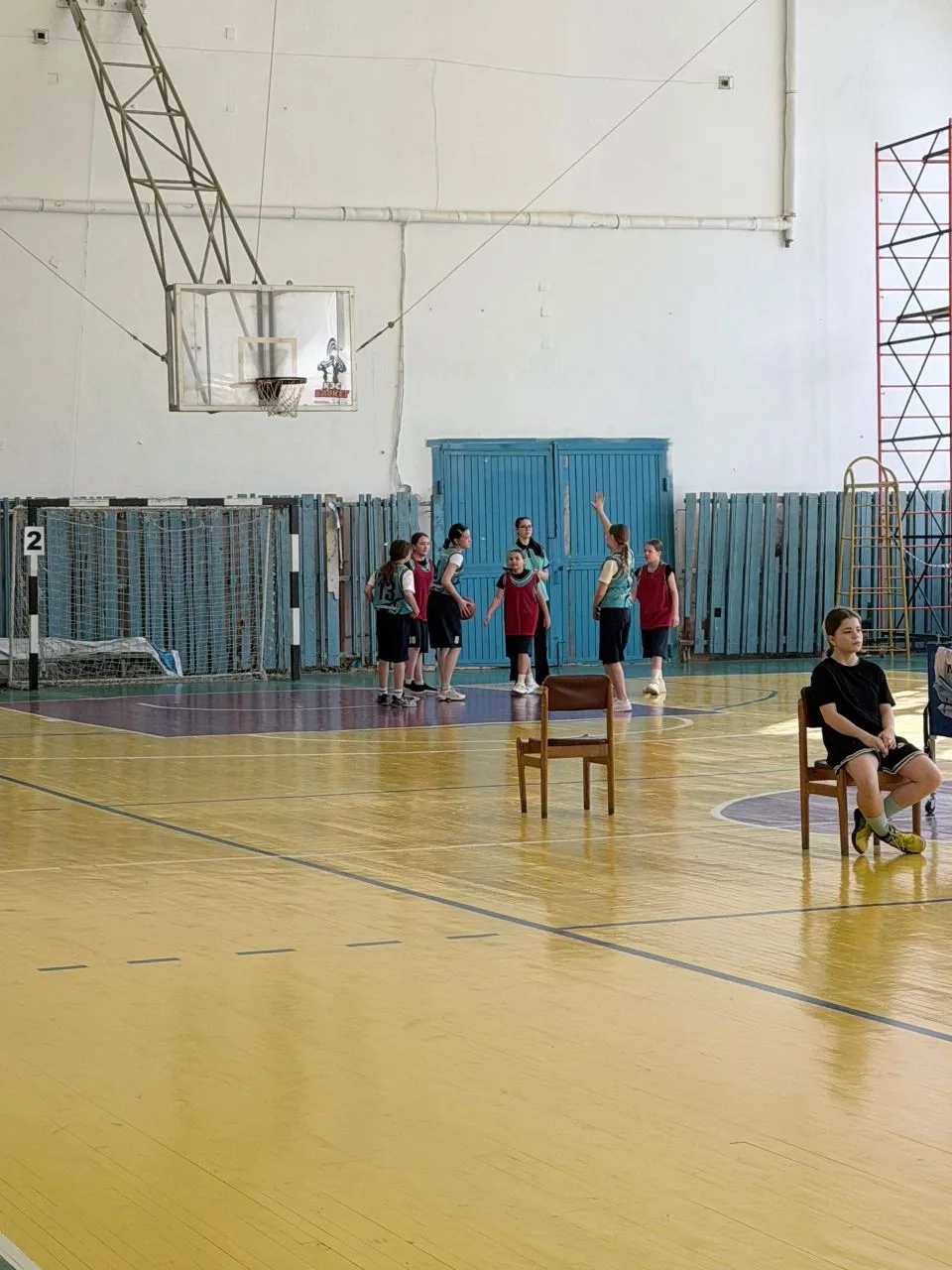 20 марта состоялись традиционные XIX соревнования по баскетболу 3×3. Нашу школу на этих престижных с