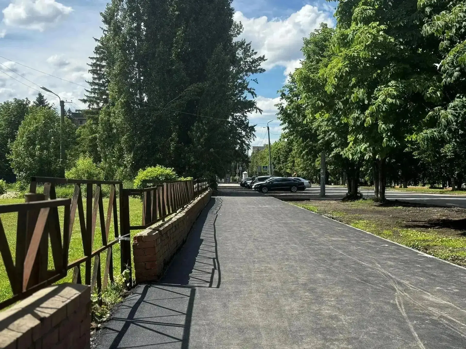 В Саратовской области обновили 130 км тротуаров