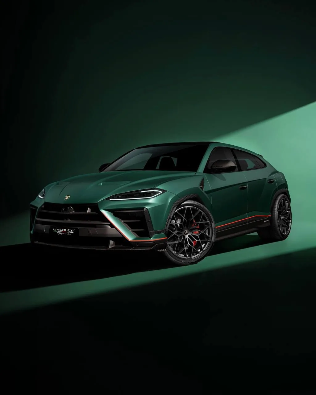 Lamborghini Urus SE Performante — новый уровень супер-SUV

Lamborghini представила Urus SE Performan