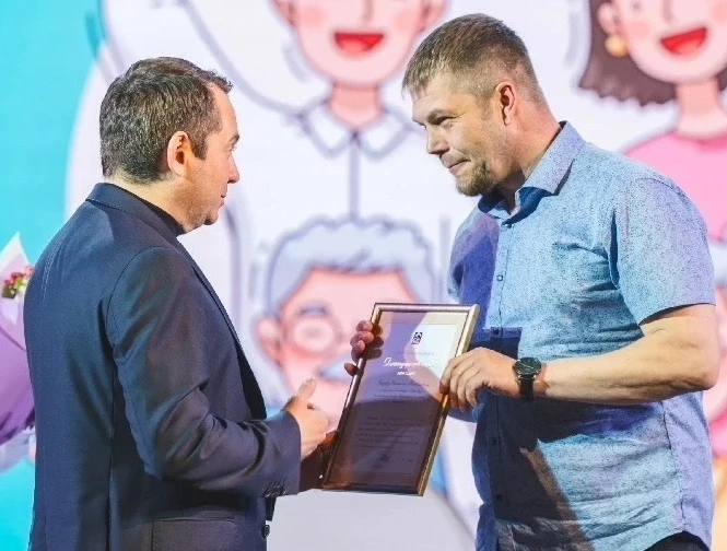 Виталий Сизов - Отец года!👏  В Мурманской области назвали имена финалистов Всероссийского конкурса «