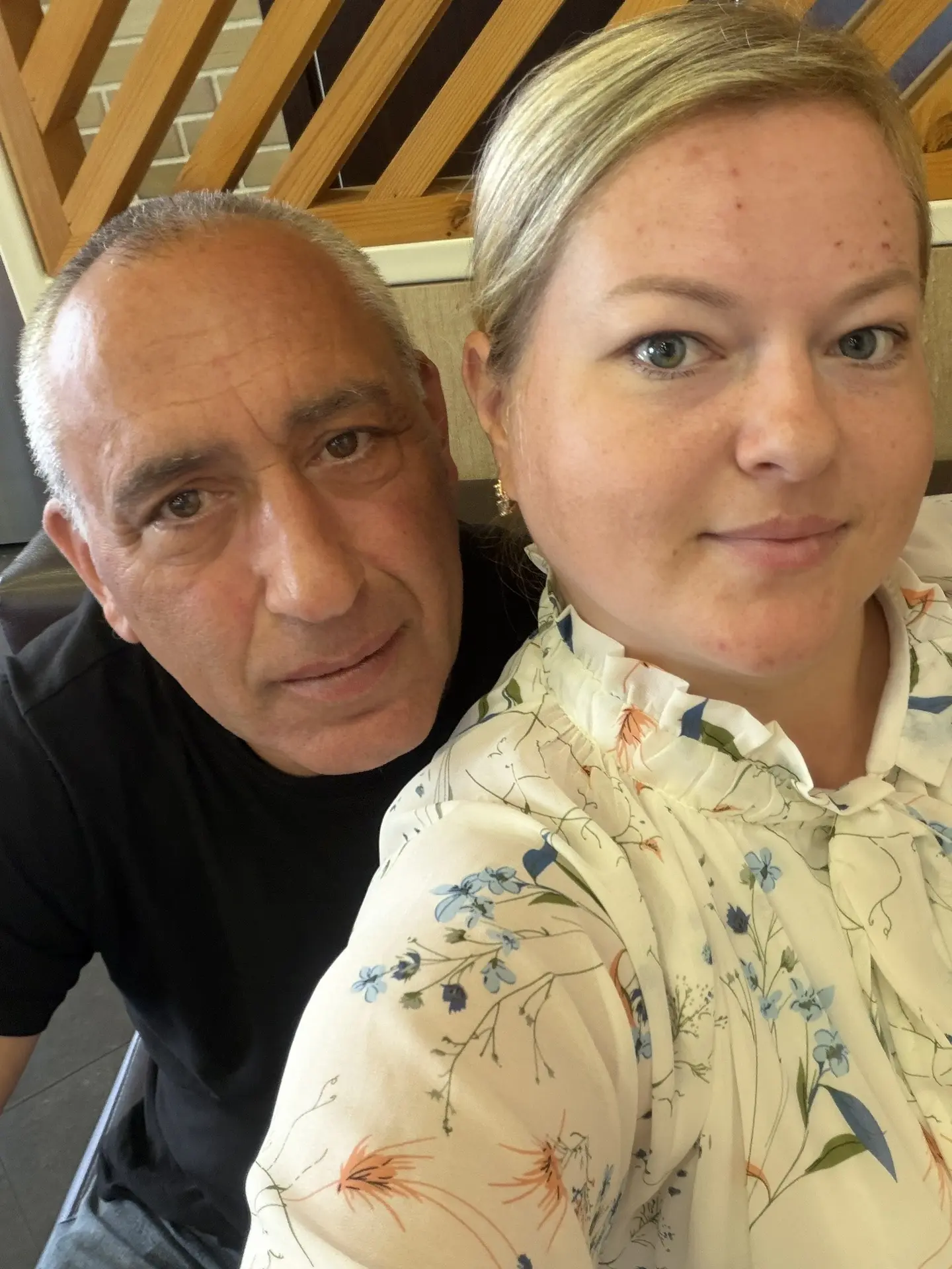 Сегодня перед отъездом домой, в обязательном порядке зашли в любимую мною Жар пиццу.