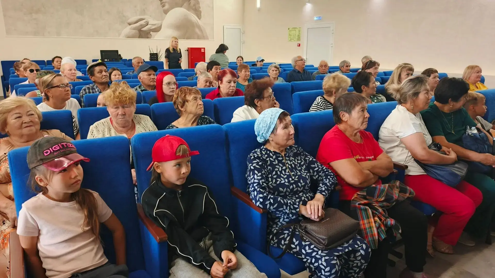 🚌 Безопасность на дорогах — наша общая ответственность!
