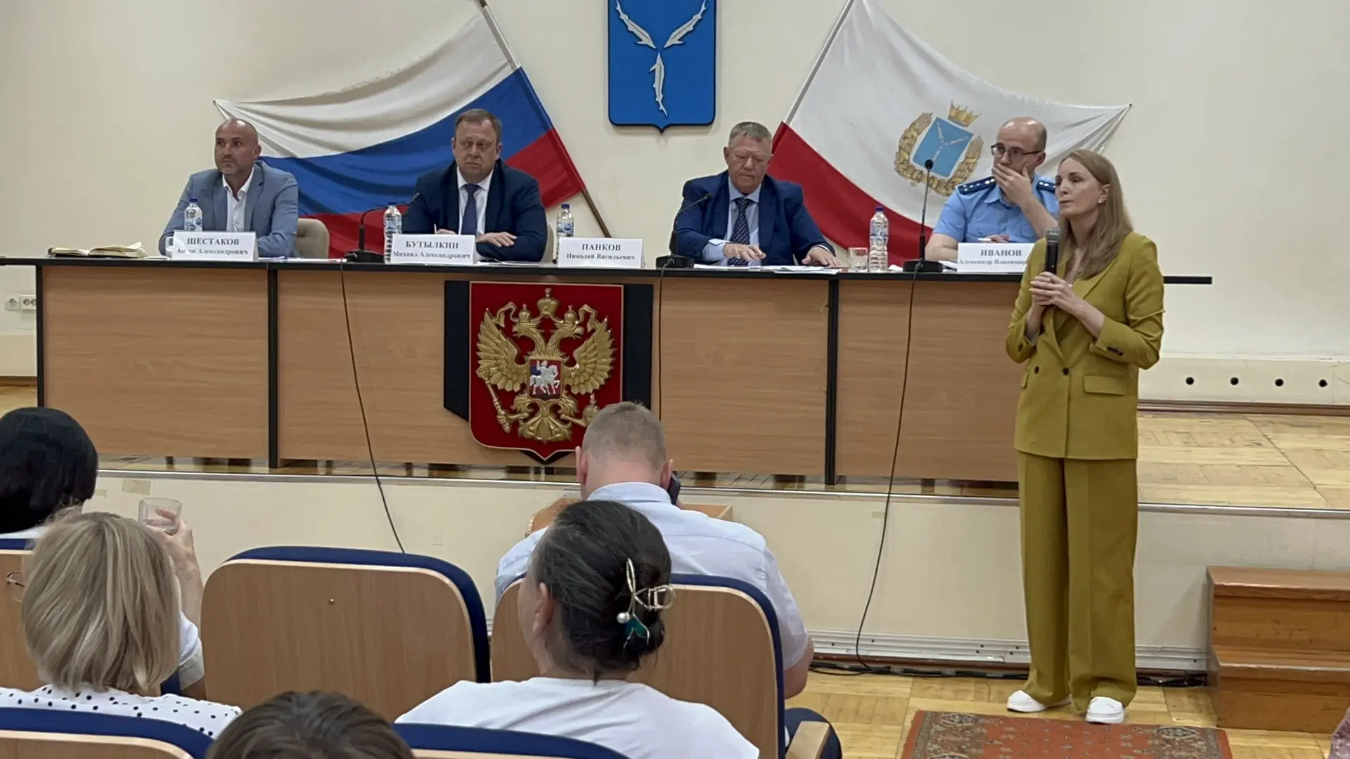 Не раз говорил, готов отстаивать интересы жителей Заводского района. Как жителей микрор...
