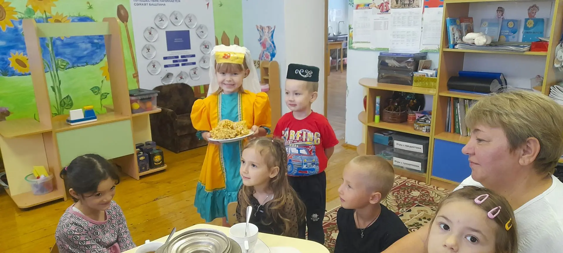 8 сентября-отмечается  День языков народов России и День сказки в детском саду.Сегодня ...