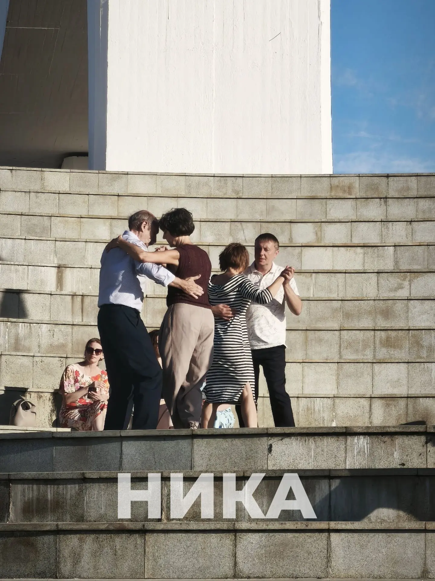 💃🕺 Танго под ракетой!