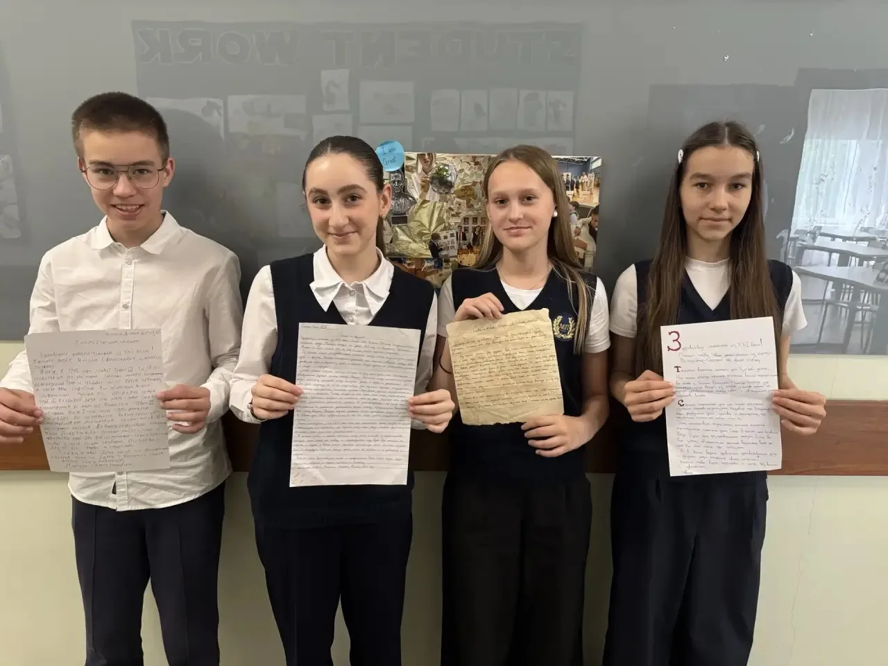 Письмо сквозь столетия ✉️⏳  Ученики 6А, 6Б, 7А и 7Б классов завершили свои творческие итоговые работ