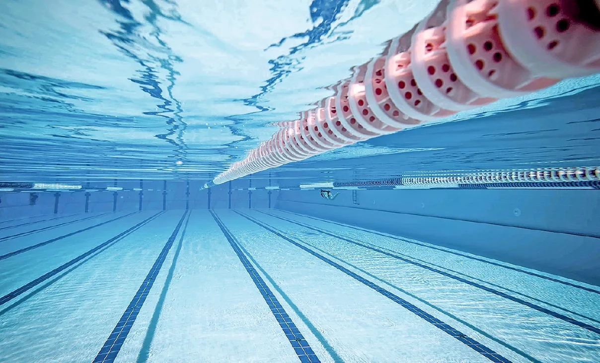 🏊 Закулисье бассейна: чистая вода — результат большой работы!