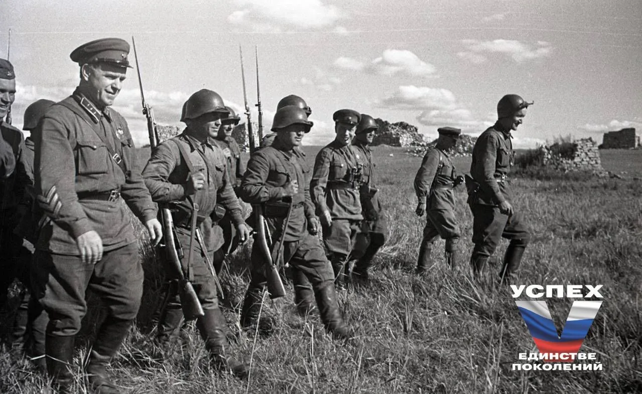 20 августа 1939 года под командованием Г. К. Жукова началось контрнаступление советско-...